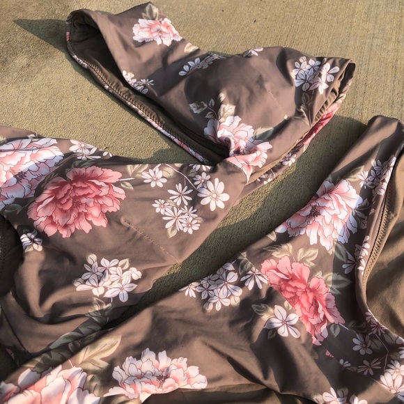 Floral bikini set - Picture 1 of 8